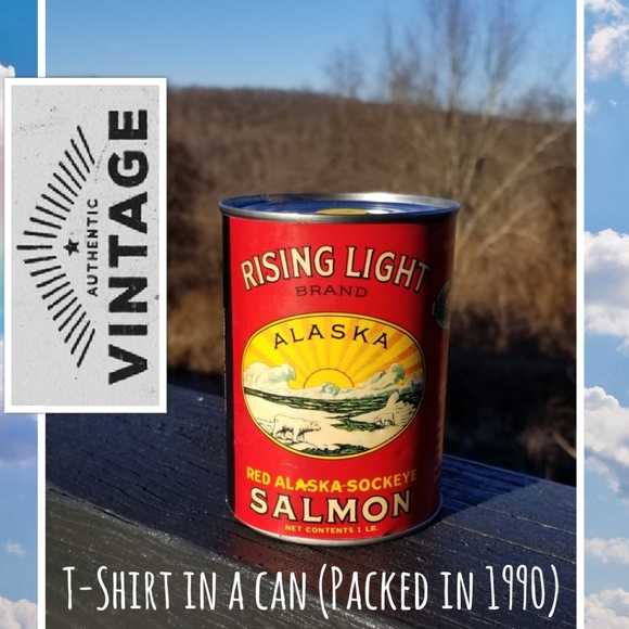 T-Shirt Packed In🥫Can In 1990 (31 years ago) - Picture 1 of 8